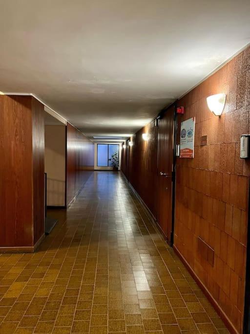 3 Fermate Dal Colosseo - Casa Vacanze Elena - 50 M Da Metro Garbatella Rome Bagian luar foto